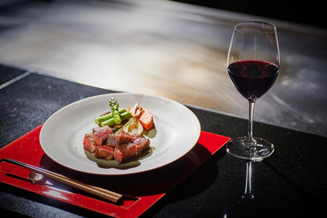 The Gate Hotel Tokyo By Hulic Luaran gambar A wine glass